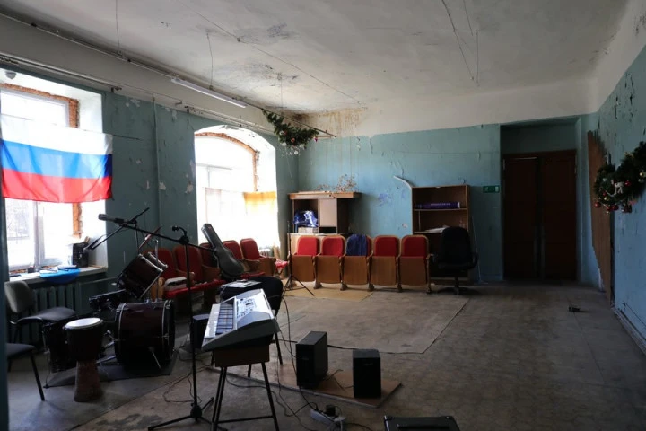 Имущественный комплекс в Петродворцовом районе Санкт-Петербурга
