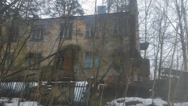 Имущественный комплекс на берегу р.Оредеж