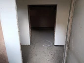 Нежилое помещение - 113,6 кв. м., кадастровый номер 74:36:0209016:5889. Адрес: Челябинская обл., г. Челябинск, ул. Эльтонская 1-я, д. 48, пом. 4, цокольный этаж.