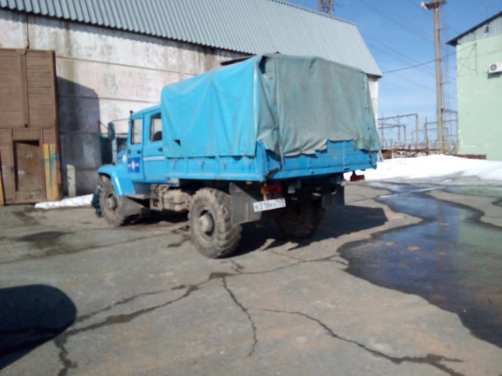 Бортовой автомобиль 3813 DD