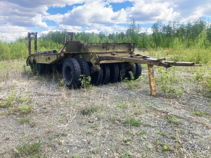 Полуприцеп-тяжеловоз Трейлер-прицеп У4005
