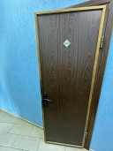 Нежилое помещение 389 кв.м и секционные ворота Aluteh Pro Trend 4470 x 4810 x 2220 в здании Литер В3, расположенные по адресу: Курская область, г. Курск, ул. Магистральная, д. 17, помещ. 15 на 1 этаже, пом.2,4-5,8,9,9а,10-12 на 2 этаже