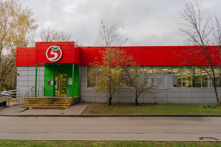 Отдельно стоящее нежилое здание с ГАБ площадью 990,6 кв. м, расположенное в районе Текстильщики, Москва