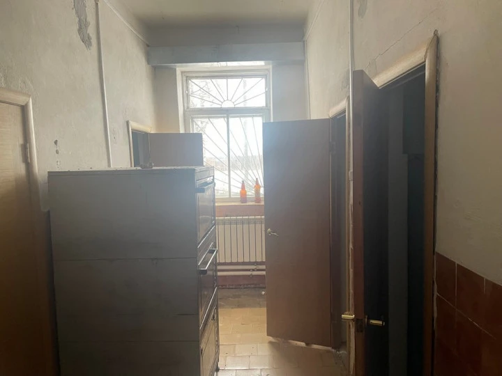 1) Здание 625,6 кв. м, кад.№ 48:07:0630101:18; 2) Земельный участок, площадью 6306 +/- 28 кв.м., кадастровый номер: 48:07:0630101:10 по адресу: Липецкая обл., м. р-н Елецкий, с.п. Нижневоргольский сельсовет, д. Дерновка, ул. Школьная, зд.17