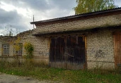 Здание гаражей общ.пл. 474,5 кв.м с земельным участком 1 500 кв.м: Ярославская область, р-н Переславский, с. Купанское, ул. Депутатская, д. 27