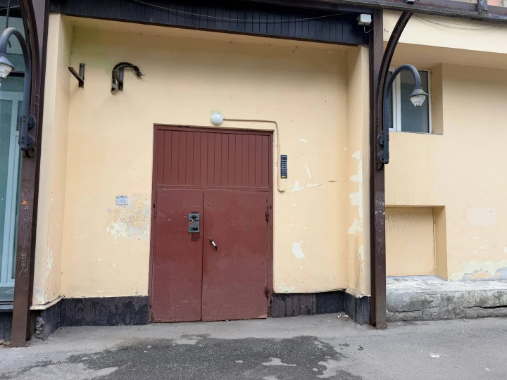 Помещение 13,5 кв.м, ст.м. "Приморская"