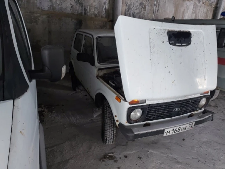 Автомобили легковые LADA 212140 LADA 4х4  2010 года выпуска