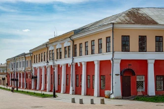 1) Здание площадь 2975,9 кв.м. по адресу: Нижегородская область, г. Арзамас, ул. Гостиный ряд, д.30 (объект культурного наследия); 2) Здание 221,7 кв.м. по адресу: Нижегородская область, г. Арзамас, ул. Ленина, д.15 k.a (объект культурного наследия)