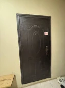 Жилое помещение (квартира), пл. 47,5 кв. м., этаж 4, кад. номер: 50:49:0010103:2329, адрес: Московская обл., г. Звенигород, кв-л Маяковского, д. 19а, кв. 14. В соответствии с выпиской из домовой книги от 13.04.2026, зарегистрированные лица отсутствуют.