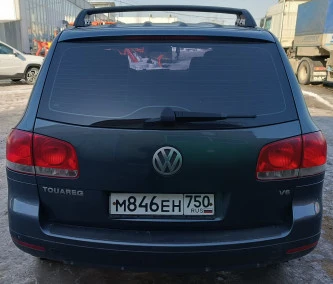 Автомобиль Volksvagen Touareg