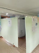 Здание площадью 26,4 кв.м, земельный участок, площадью 213 кв. м: Республика Коми, Сыктывдинский район, д. Красная, д. 66