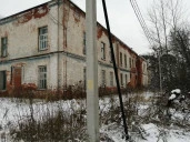Здание 1319 кв.м и земельный участок 2173 кв.м, расположенные по адресу: Российская Федерация, Московская область, городской округ Чехов, поселок Мещерское, улица Дубравная, строение 15м