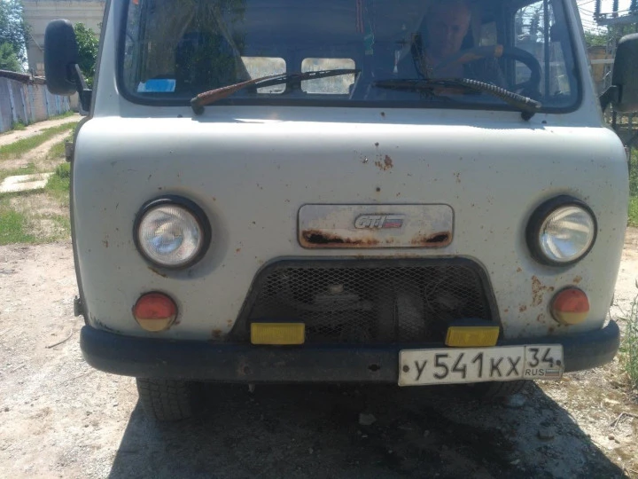 Автомашина УАЗ-22069-04