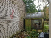 Участок 270 кв.м со зданием бывшей котельной в Невском Парклесхозе