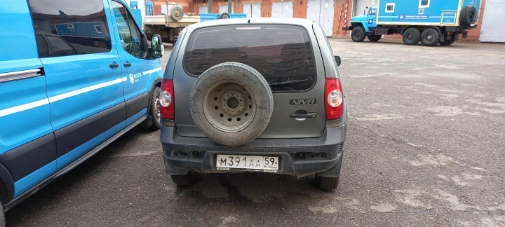 Легковой CHEVROLET NIVA 212300-55
