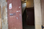 Право аренды помещения площадью 1,4 кв. м в Апраксином дворе.