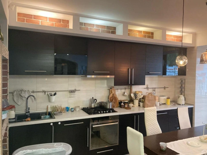 Продажа квартиры площадью 133,7 кв. м, этаж №2 в г. Самаре