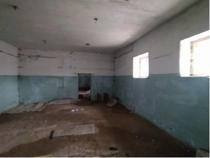 Нежилые помещения цокольного этажа пятнадцатиэтажного жилого здания , общей площадью 96,3 кв. м, расположенное по адресу: Республика Башкортостан, г. Уфа, Ленинский район, ул. Карла Маркса, 53