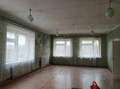 Нежилое здание с земельным участком, расположенные по адресу: Орловская область, р-н. Урицкий, с/п. Городищенское, с. Муравлёво, ул. Казанская, д. 6,