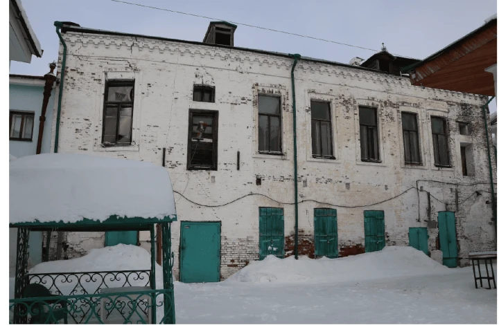 Продается нежилое здание «Дом Бородкина», 646,1 кв. м,  г. Енисейск, ул. Ленина, дом 99