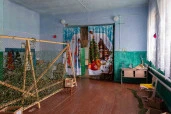 2 нежилых здания и земля 2 200 кв.м. в д. Малый Мечек