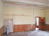 Историческое здание с участком в Ломоносове