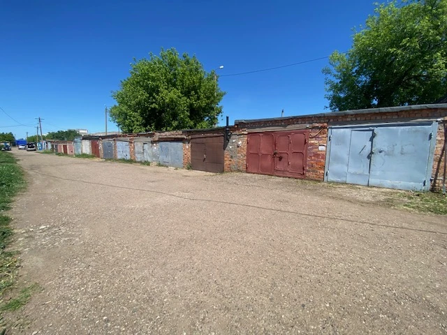 Гаражный бокс - 18,9 кв. м, адрес: Республика Башкортостан, г. Кумертау, тер. Массив №3 Бабаевская, зд. 1, пом. 109.