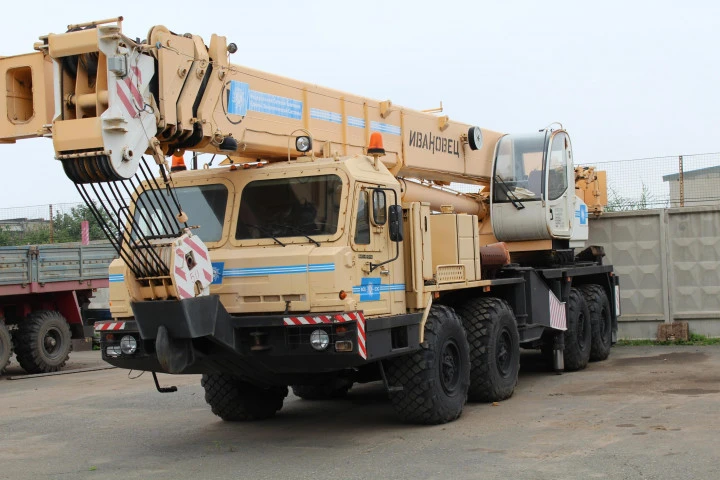 Кран автомобильный КС-6973