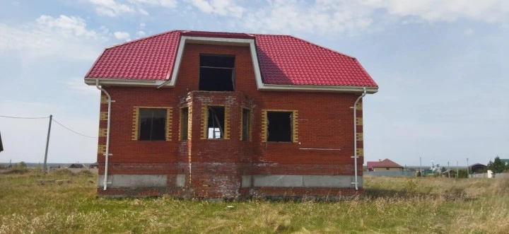 Продается дом с ЗУ,  Омская обл, Омский р-н, д. Большекулачье, ул. Казанская, дом 22