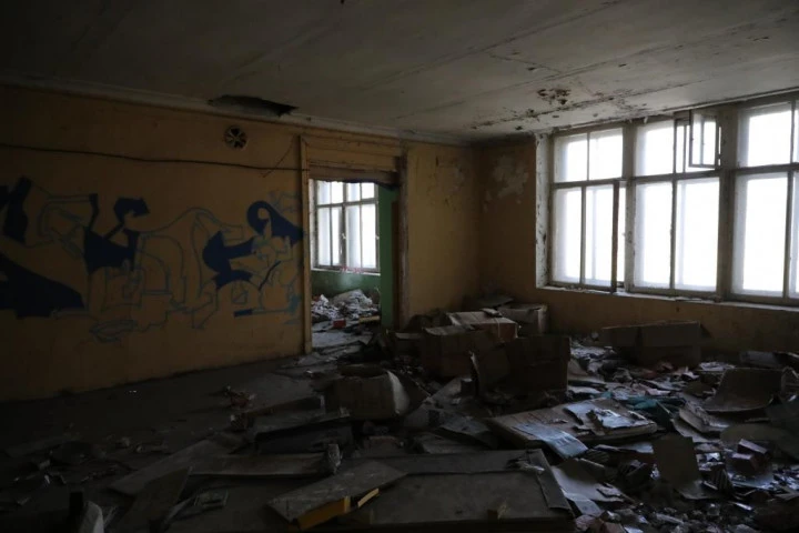 Право аренды помещения площадью 1051,2 кв. м в Апраксином дворе.