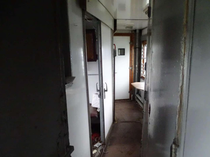 Лот 2. Багажный вагон 61-517, приписной номер 017-53763, заводской номер 21223, 1985 года постройки