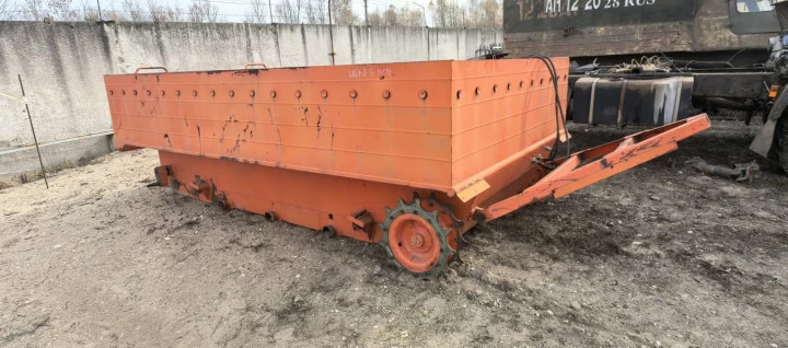 Прицеп гусеничный ГП-8301