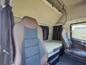 Седельный тягач FAW CA4180P77K25E5