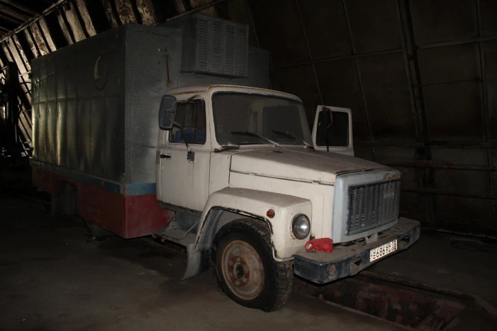 Автомобиль ГАЗ3307 М371601(идентификационный номер (VIN) XTH330700W0793335, год выпуска 1998, кузов № ОТСУТСТВУЕТ, цвет САФАРИ)