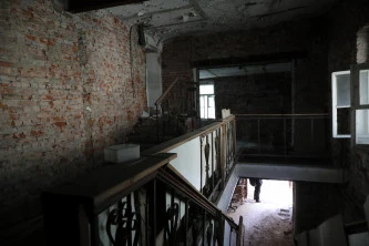 Право аренды здания площадью 1181,1 кв. м в Апраксином дворе.