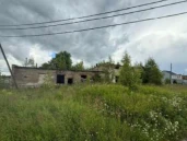 Нежилое здание, 1-этажное, площадь 405,1  кв. м, земельный участок, пл. 1550 кв.м., : Ярославская обл., Некрасовский р-н, Боровской сельский округ, д. Яснищи