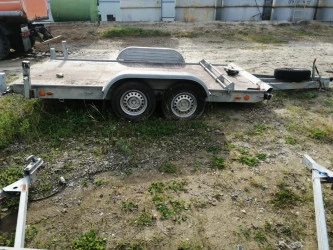 Прицеп для перевозки техники МЗСА 821700.