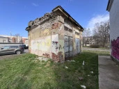 Здание бывшей трансформаторной в Петергофе