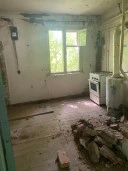 Нежилое здание с з/у в д. Глинки Орловской области