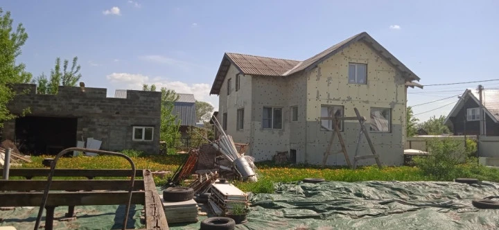 Жилой дом 282 кв. м и земельный участок 6 соток в Ленинском районе, МО