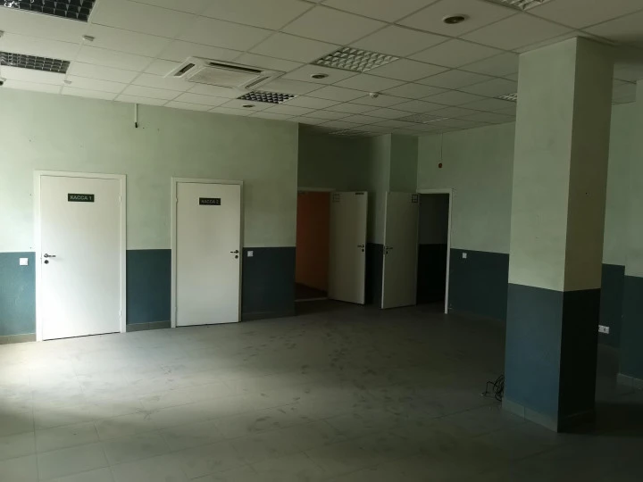 Нежилое помещение в г. Краснодаре, 246,5 кв. м, в  г. Краснодар, Северная ул., д. 425