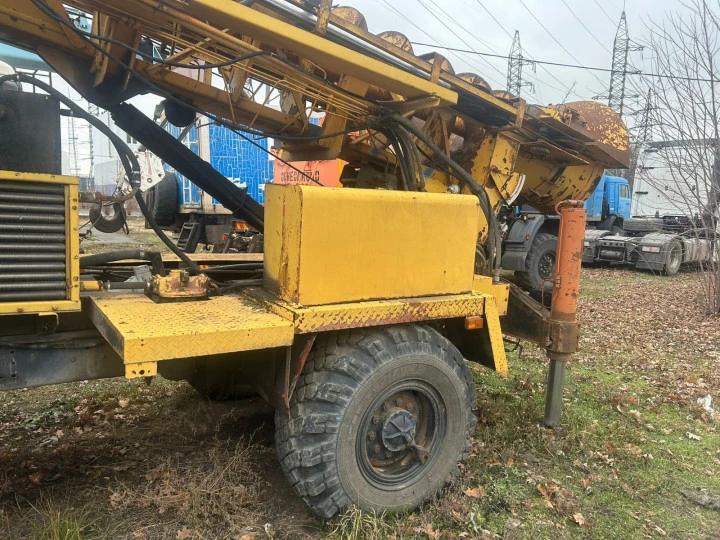 Бурильная машина МРК-800 на базе УРАЛ 43206