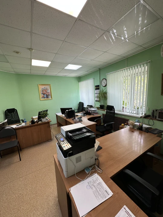 Нежилое помещение 276,4 кв.м, расположенное по адресу: Российская Федерация, Курская область, город Курск г.о., г. Курск, ул. Магистральная, зд. 17, помещение 1-6; 9,11,12;12а;13;13а;14;15;15а;16-19 на 2 этаже