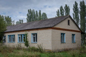 Земельный участок, площадь 3151 кв.м., кадастровый номер: 48:07:1270105:3; Здание, площадь 316,9 кв. м., кадастровый номер: 48:07:1270105:48; здание (сарай) площадь 37,7 кв.м. по адресу: Липецкая область, м.о. Елецкий, с. Малая Боевка, ул. Мира, д.24
