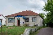 Нежилое здание 131м и земли 926 кв.м. в с. Конь-Колодезь