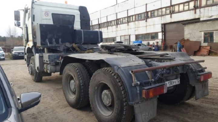 Автомобили грузовые FAW 2023 года выпуска.