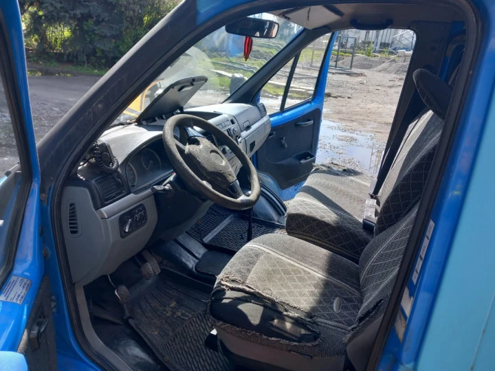 Автомобиль ГАЗ-32213