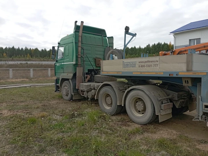 Грузовой-тягач седельный Маз 6430А5-370-010