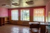 Имущественный комплекс (2 здания + 8 298 кв.м. земли)  Липецкая область, Измалковский муниципальный округ, село Чермошное, дом 39.