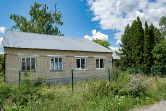 Земельный участок, площадь 4011 кв.м., здание детского сада 403,7 кв.м., склад 35,1 кв.м., котельная 14,1 кв.м. по адресу: Липецкая обл., Хлевенский р-н, с. Дмитряшевка, ул. Молодежная, д. №1.